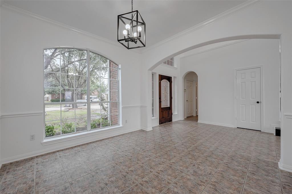 6043 Heathmoor Lane, Houston, Texas image 5