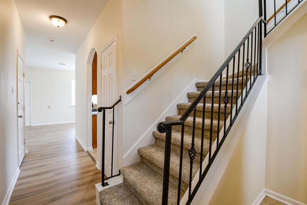 15111 Silhouette Ridge Drive, Humble, Texas image 4