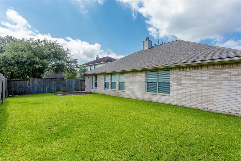 5523 Gable Meadows Drive, Sugar Land, Texas image 17