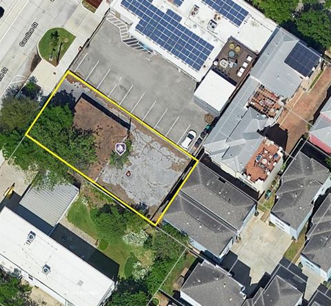 Vacant Land For Sale - 2307 Caroline Street<br/> Houston, TX 77004