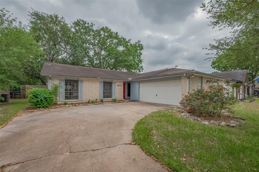 4011 Cypressdale Drive, Spring, Texas image 2