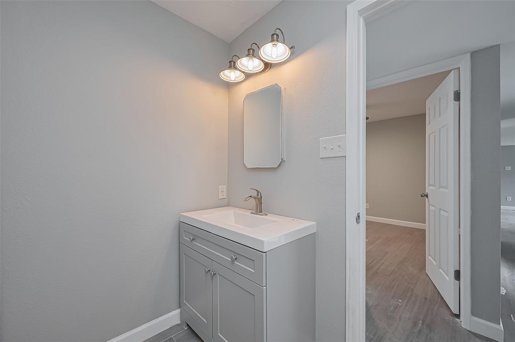 4011 Cypressdale Drive, Spring, Texas image 24