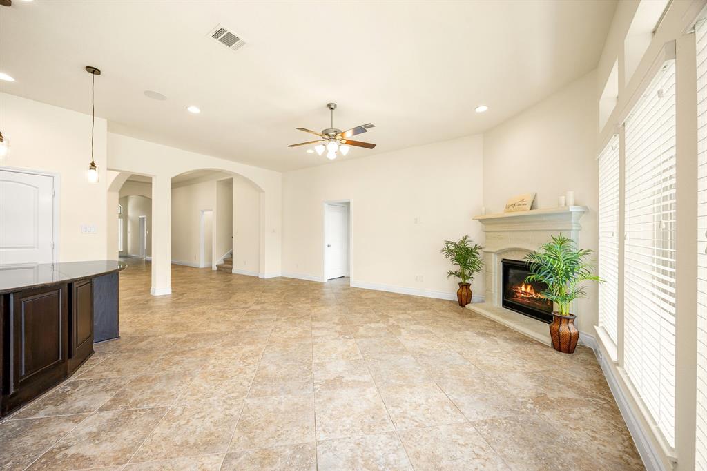 2322 Angel Trumpet Drive, Katy, Texas image 22