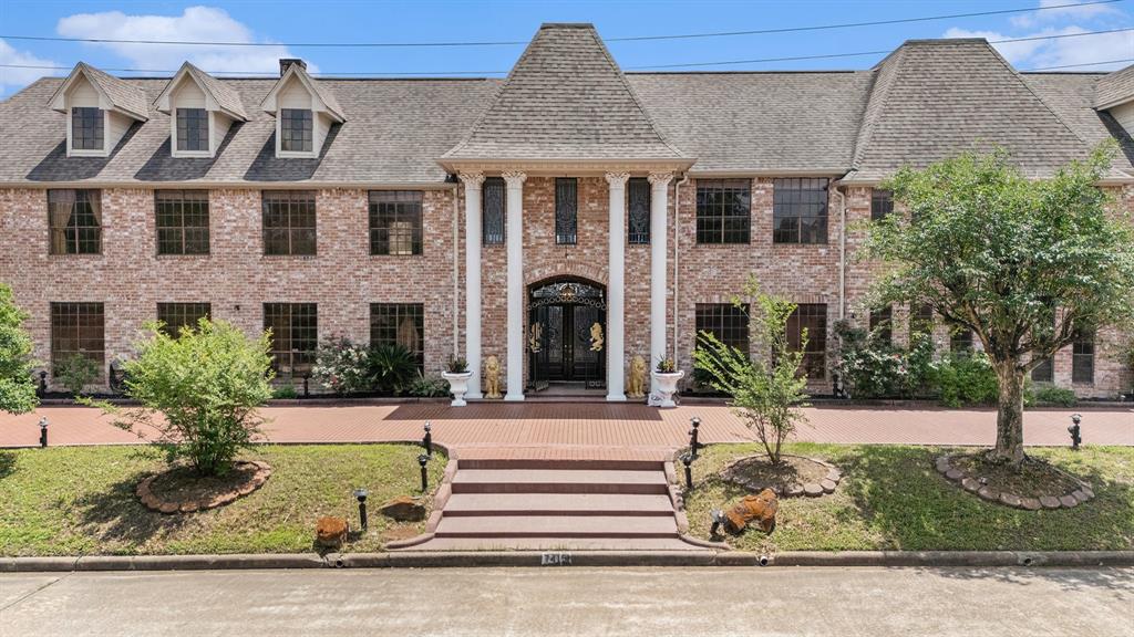 7415 Naremore Drive, Spring, Texas image 1