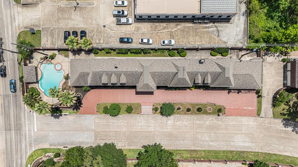 7415 Naremore Drive, Spring, Texas image 45