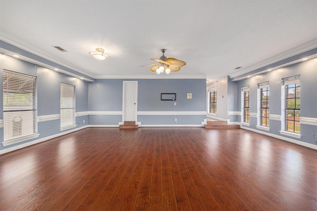 7415 Naremore Drive, Spring, Texas image 28