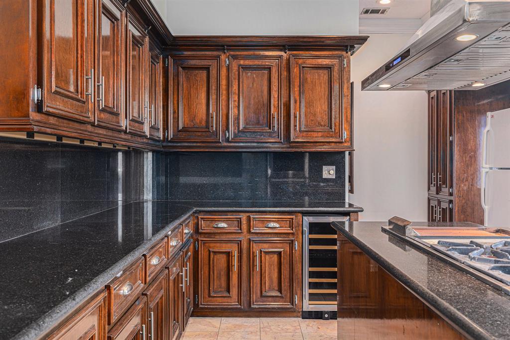 7415 Naremore Drive, Spring, Texas image 14
