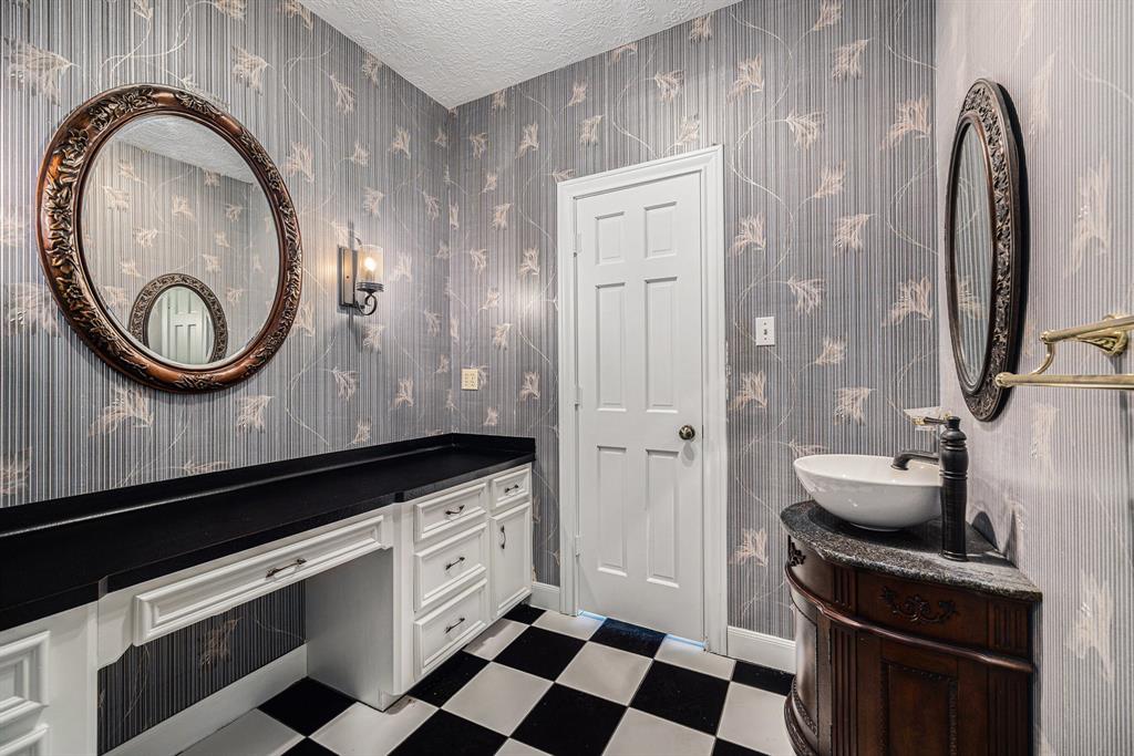 7415 Naremore Drive, Spring, Texas image 21
