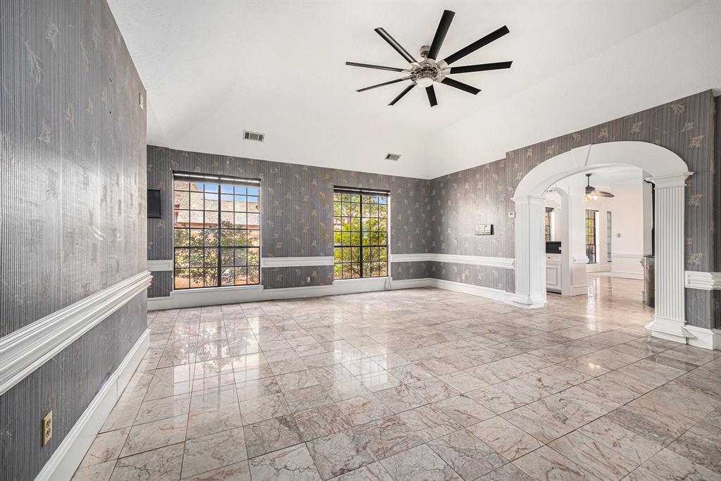 7415 Naremore Drive, Spring, Texas image 9