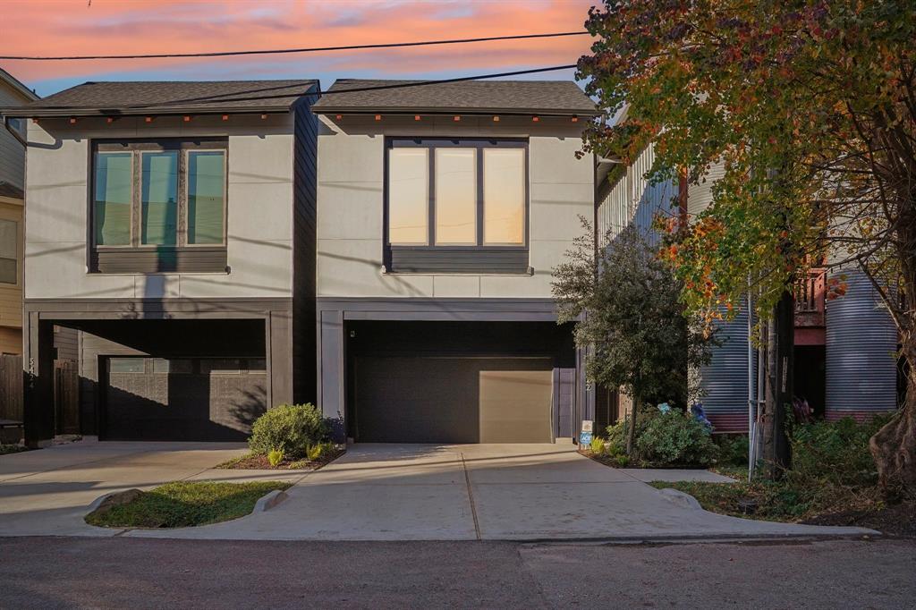 Houston, Texas 77007, United States, 3 Bedrooms Bedrooms, ,3 BathroomsBathrooms,Residential,Pending,23533