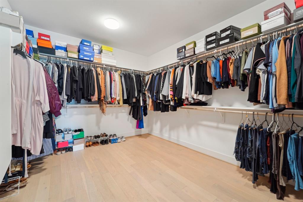 Houston, Texas 77007, United States, 3 Bedrooms Bedrooms, ,3 BathroomsBathrooms,Residential,Pending,23533