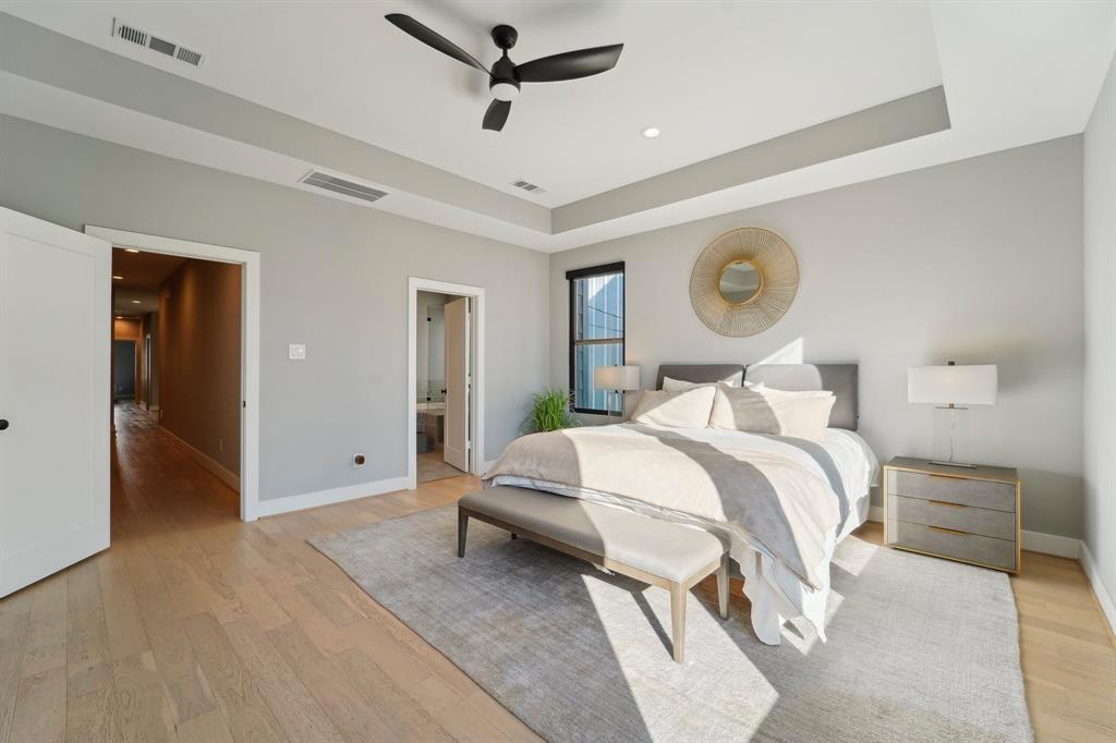 Houston, Texas 77007, United States, 3 Bedrooms Bedrooms, ,3 BathroomsBathrooms,Residential,Pending,23533