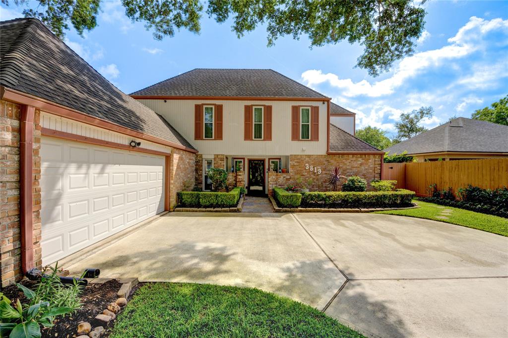 3819 Ridgeview Drive