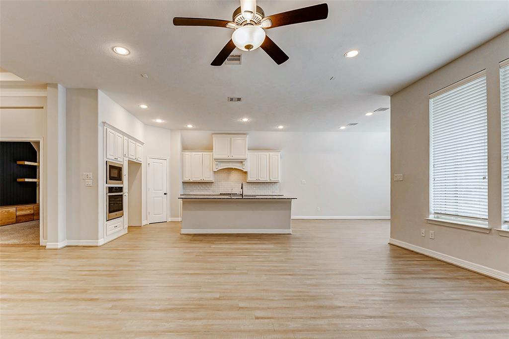 9830 Joyce Drive, Iowa Colony, Texas image 18