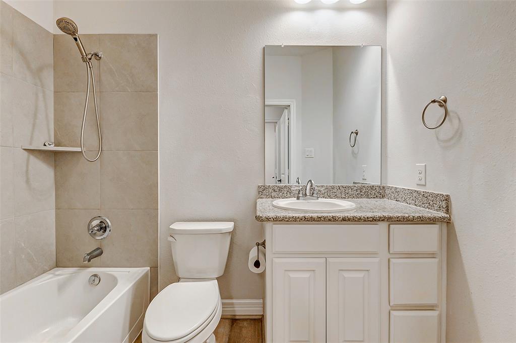 9830 Joyce Drive, Iowa Colony, Texas image 13
