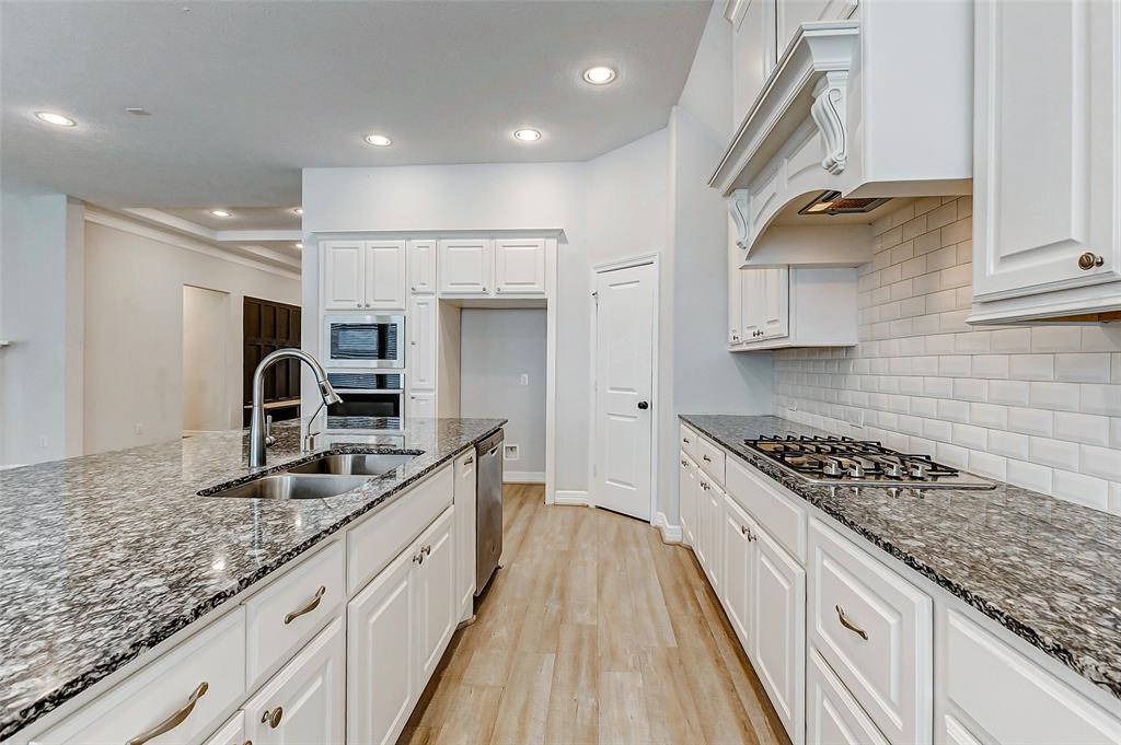 9830 Joyce Drive, Iowa Colony, Texas image 21