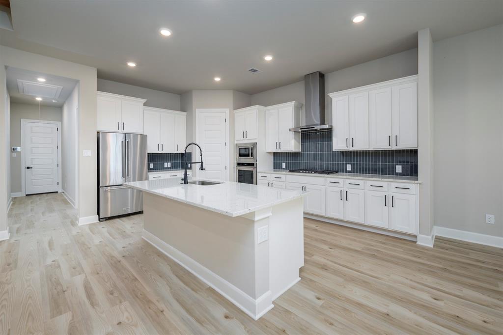 10507 Sutter Creek Drive, Iowa Colony, Texas image 3