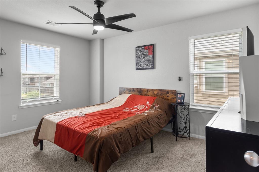 20906 Cypress Overlook Trail, Humble, Texas image 17