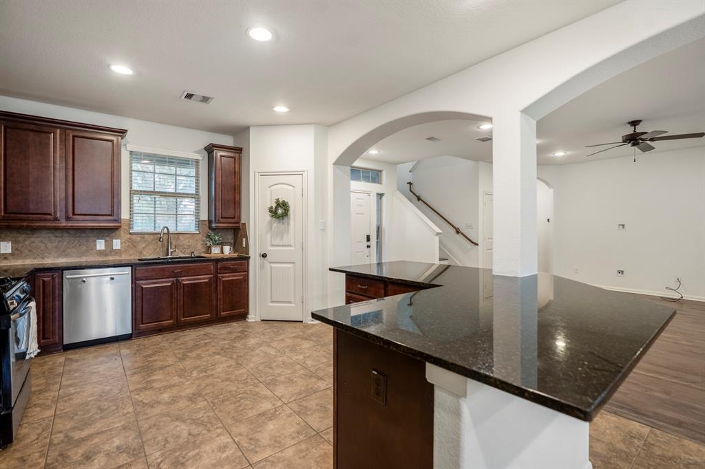 22414 Emerald Point Lane, Tomball, Texas image 14