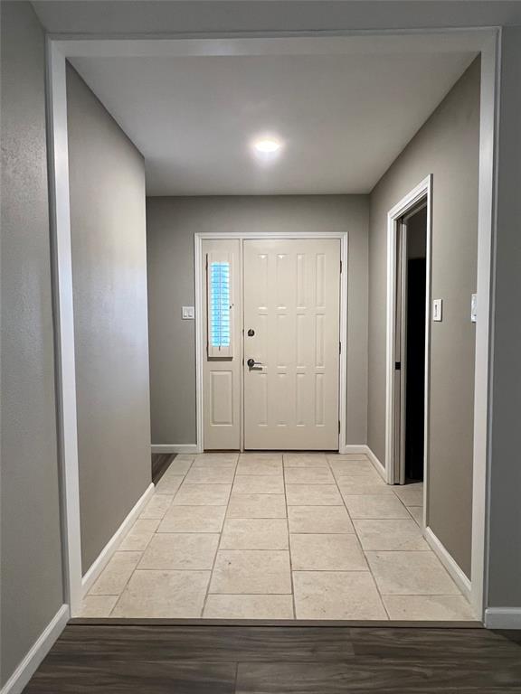 13718 Castle Grove Drive