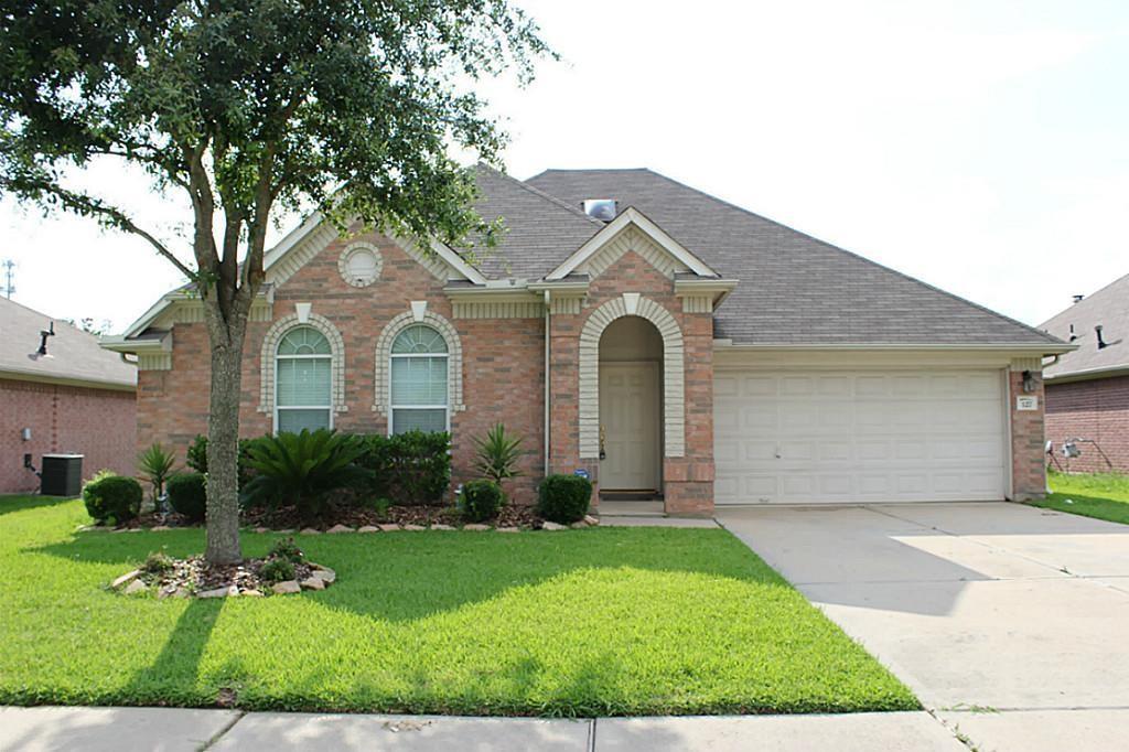 127 Oxford Court, Richmond, Texas image 1