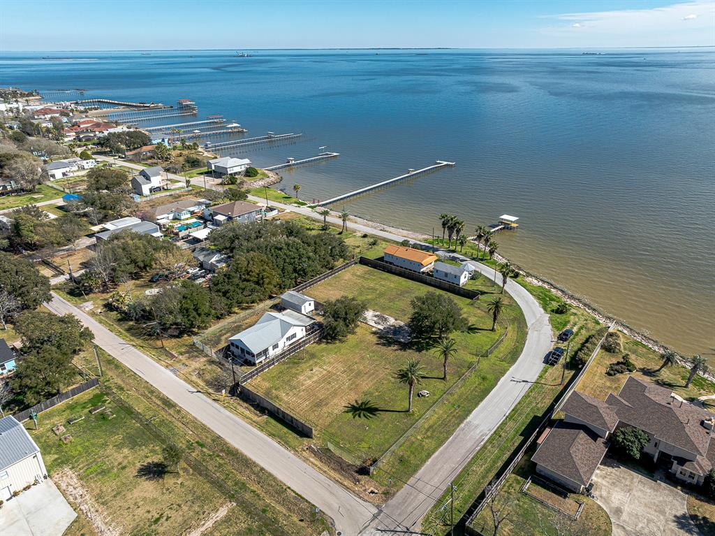 514 3rd Street, San Leon, Texas image 10