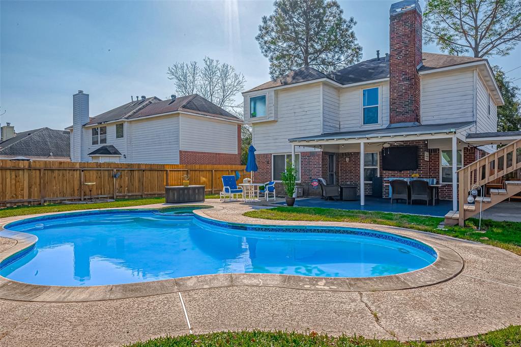 21670 Highland Knolls Drive