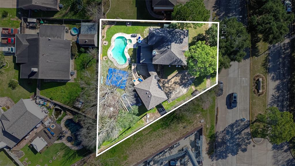 21670 Highland Knolls Drive