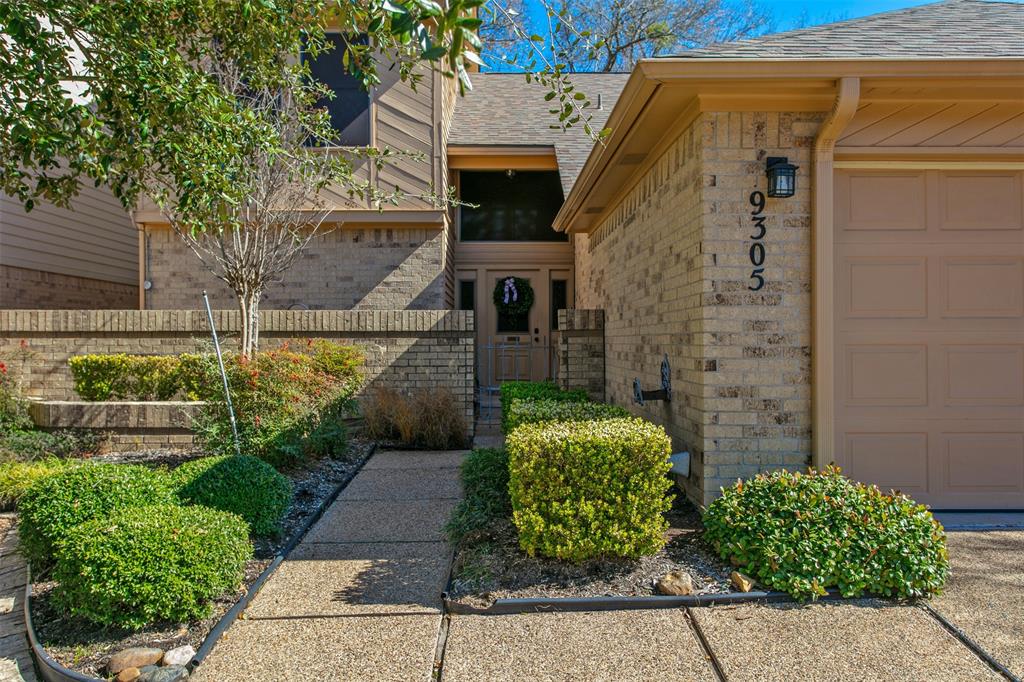 9305 Stonebridge Drive, College Station, Texas image 2