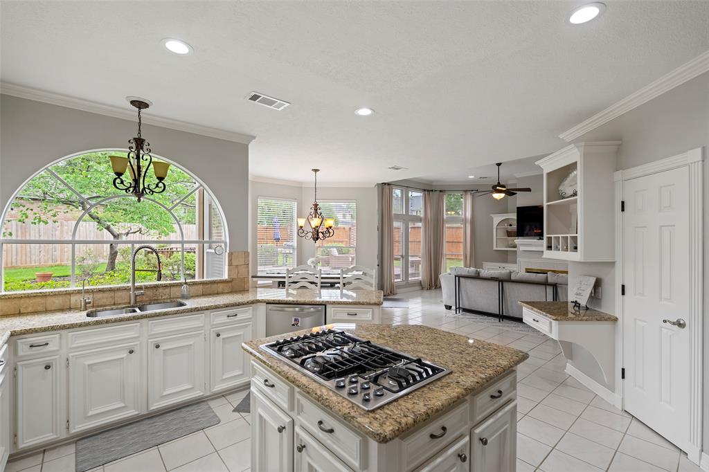 6202 Stratmor Court, Spring, Texas image 13
