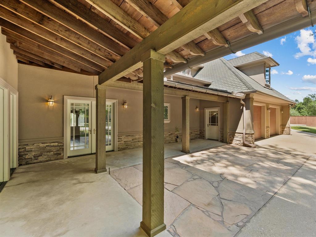 2401 Conastoga Court