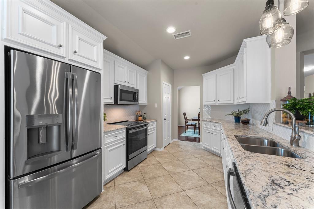 1935 Ryansbrook Lane, Spring, Texas image 5