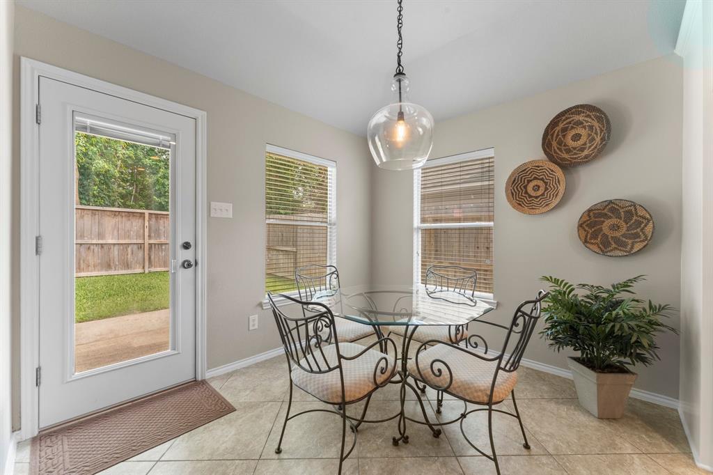 1935 Ryansbrook Lane, Spring, Texas image 4