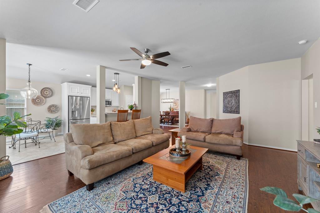 1935 Ryansbrook Lane, Spring, Texas image 3