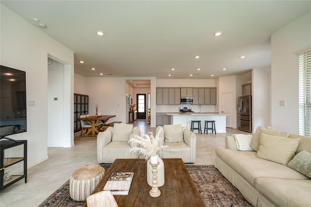 18915 Lazzaro Springs Drive, New Caney, Texas image 17