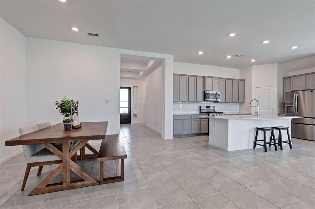 18915 Lazzaro Springs Drive, New Caney, Texas image 19
