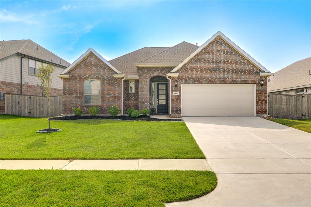 18915 Lazzaro Springs Drive, New Caney, Texas image 28