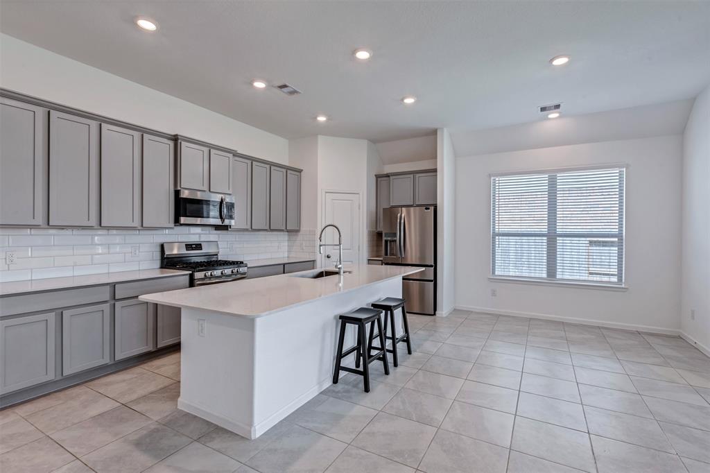 18915 Lazzaro Springs Drive, New Caney, Texas image 18