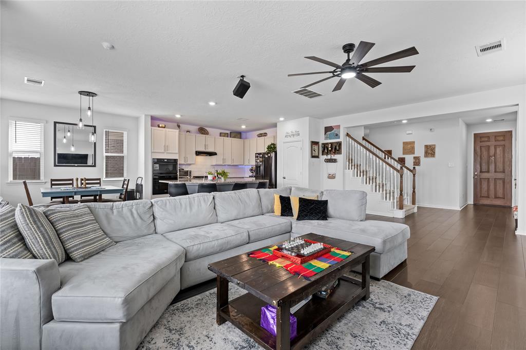 25310 Cheshire Knoll Street, Katy, Texas image 10