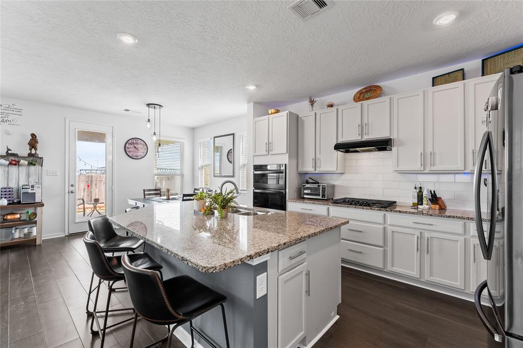25310 Cheshire Knoll Street, Katy, Texas image 14