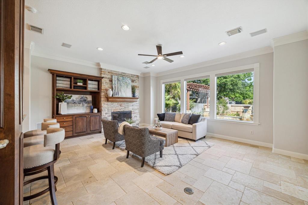 6011 Running Creek Court, Kingwood, Texas image 16