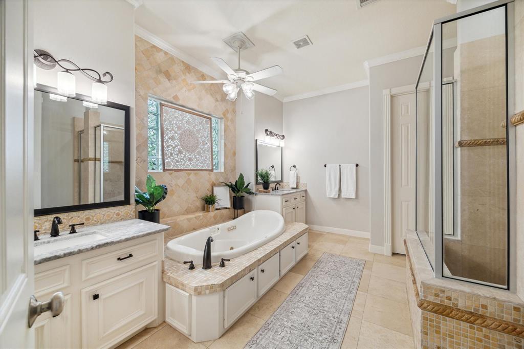 6011 Running Creek Court, Kingwood, Texas image 22