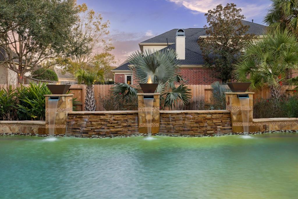 6011 Running Creek Court, Kingwood, Texas image 36