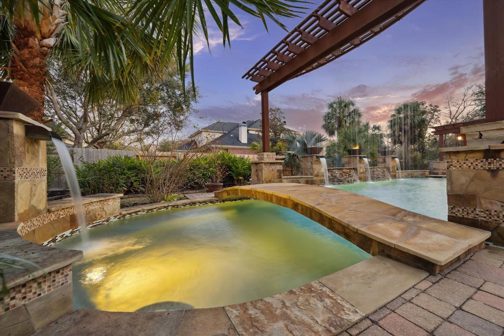 6011 Running Creek Court, Kingwood, Texas image 39