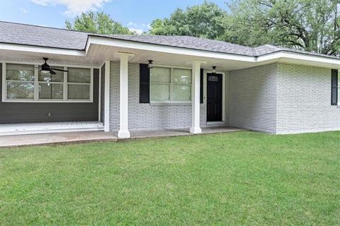 Single Family Residence in Orange TX 2622 Eddleman Road.jpg