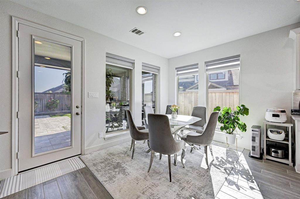 11314 Cosmopolitan Drive