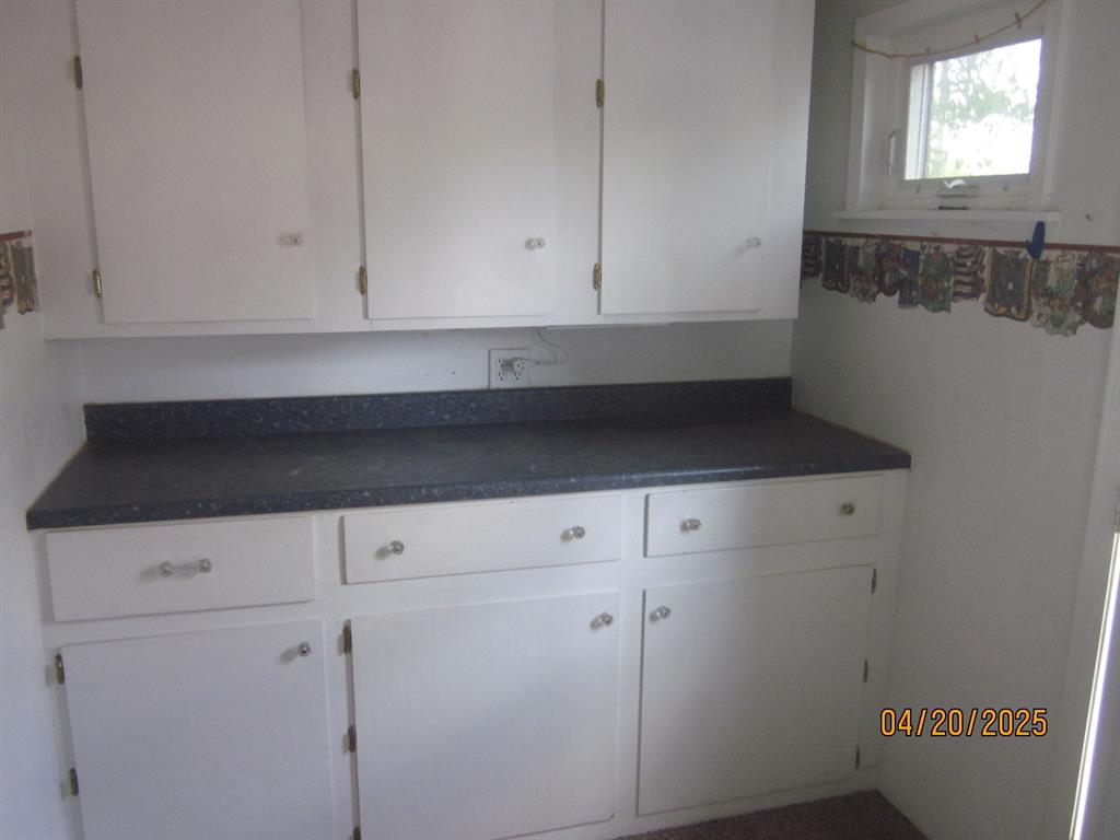 406 Avenue G, Childress, Texas image 5
