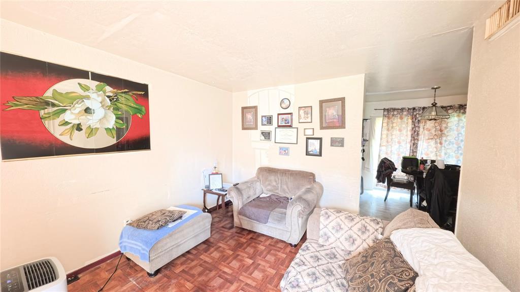 9822 Balsam Lane, Houston, Texas image 3