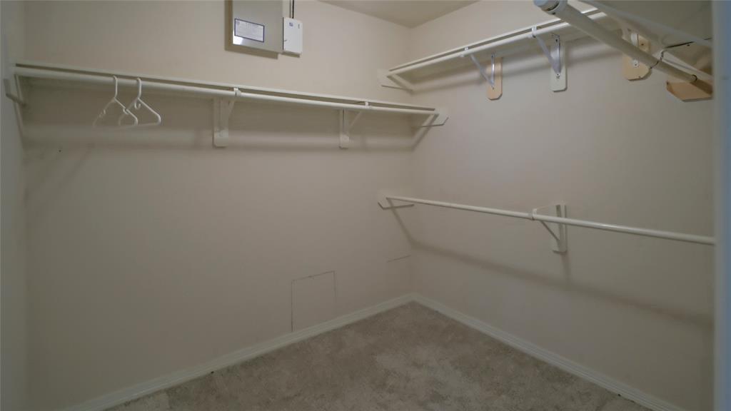 5005 Willow Point Drive, Conroe, Texas image 13