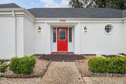 A home in Missouri City